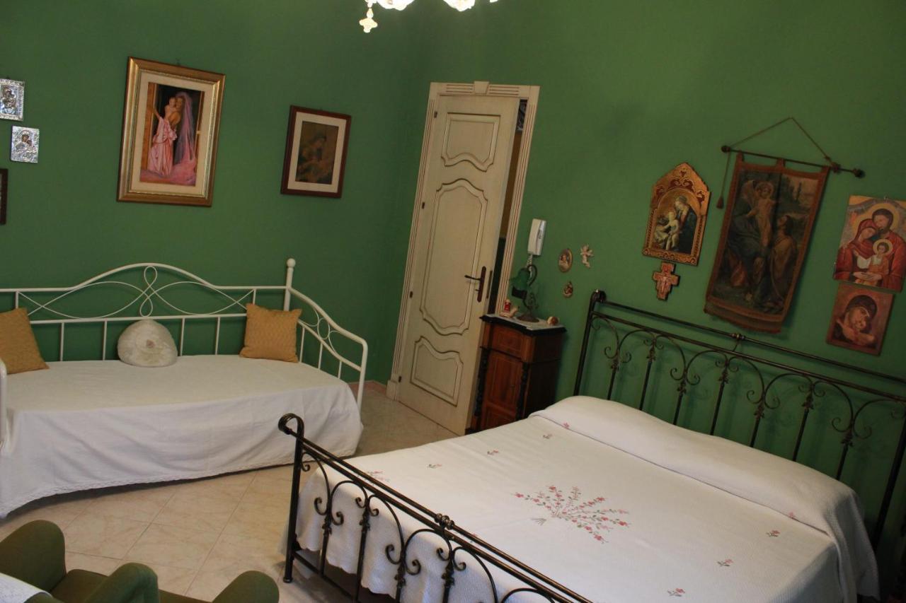 B&B Betania Riposto Kültér fotó
