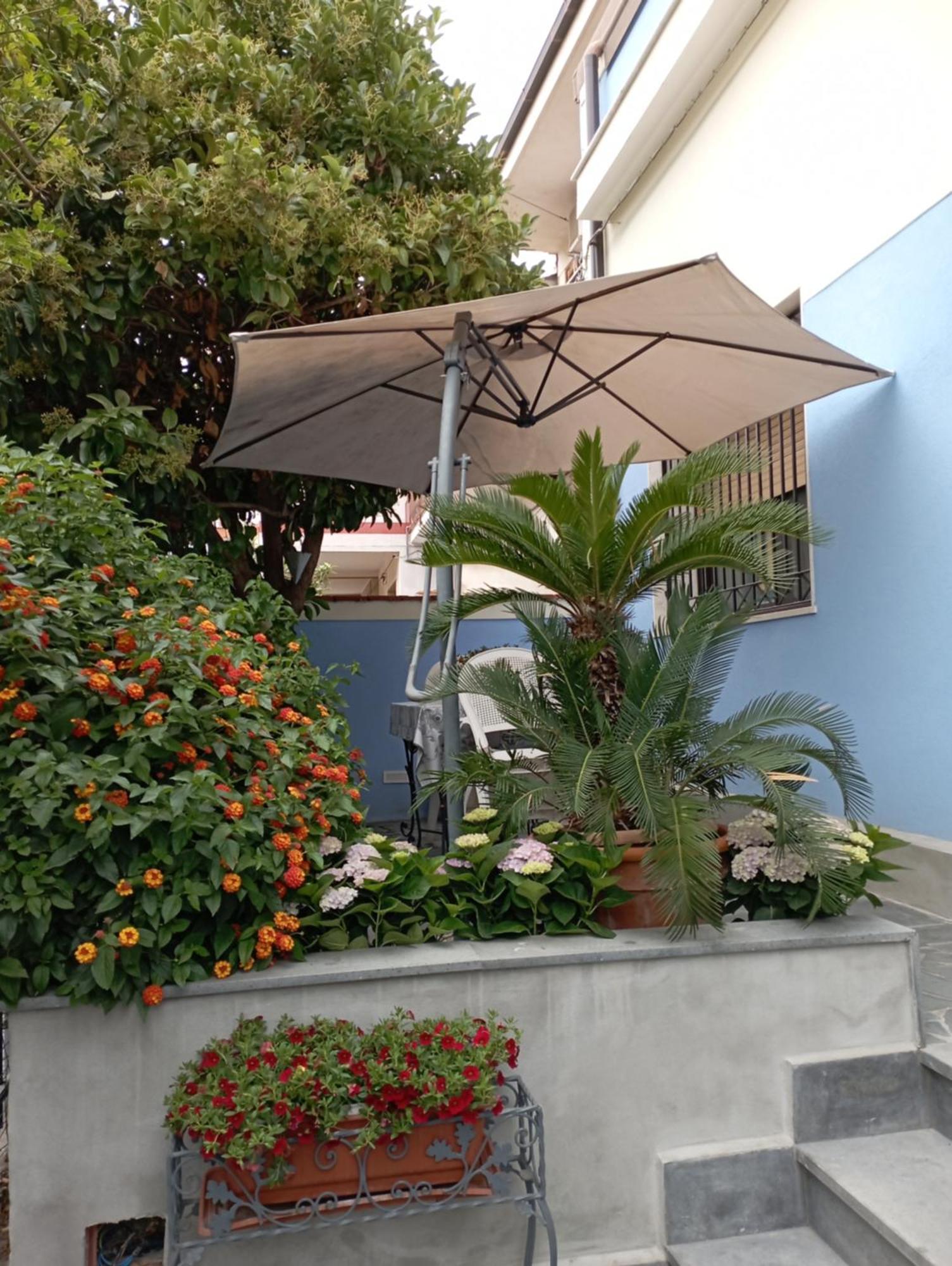 B&B Betania Riposto Kültér fotó